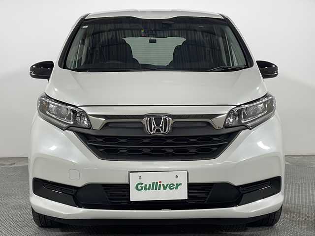 ホンダ フリード G ブラックスタイル 広島県 2023(令5)年 2.9万km プラチナホワイトパール 純正９型ナビ　/両側パワースライドドア　/シートヒーター　/レーダークルーズコントロール　/バックカメラ　/フルセグ　/レーンキープアシスト　/オートライト　/衝突軽減　/コーナーセンサー　/ETC　/ドライブレコーダー/純正１５インチアルミホイール(185/65/R15)/エアバック（運転席/助手席）