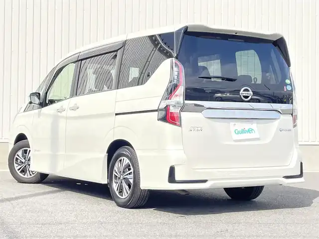 日産 セレナ e－パワー ハイウェイスター V 群馬県 2019(令1)年 2.8万km ブリリアントホワイトパール ワンオーナー/純正SDナビ/SD/CD/DVD/Bluetooth/AM/FM/ipod/USB/アラウンドビューモニター/フリップダウンモニター/両側パワースライドドア/プロパイロット/クルーズコントロール/ステアリングリモコン/コーナーセンサー/防水シート/ブラインドスポットモニター/衝突軽減ブレーキ/レーンキープアシスト/ふらつき防止システム/盗難防止システム/前後純正ドライブレコーダー/ビルドインETC2.0/オートブレーキホールド/オートLEDライト/フォグランプ/電動格納ドアミラーウインカー/プッシュスタート/純正ドアバイザー/純正フロアマット/スマートキー/取扱説明書/保証書/スペアキー