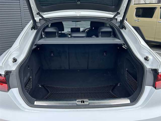 アウディ Ａ５ SB 40TFSIスポーツ 茨城県 2020(令2)年 5.9万km 白 Sラインパッケージ/アウディプレセンス/アダプティブクルーズコントロール/レーンアシスト/半革/シートヒーター/M付パワーシート/ナビ/12セグ/BT/USB/DVD/バックカメラ/パーキングエイド/LED/パワーテールゲート/ETC2.0/前後ドラレコ/禁煙車