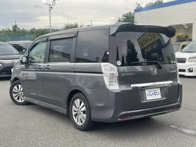 ホンダ ステップワゴン スパーダ パワーエディション 東京都 2013(平25)年 8.2万km ポリッシュドメタルメタリック (株)IDOMが運営する【じしゃロン昭島店】の自社ローン専用車両になります。こちらは現金またはオートローンご利用時の価格です。自社ローンご希望の方は別途その旨お申付け下さい/純正ナビ（ＳＤ・ＤＶＤ・ＴＶ）/バックカメラ/パワースライドドア/ETC/ウィンカーミラー/純正アルミホイール/純正フロアマット