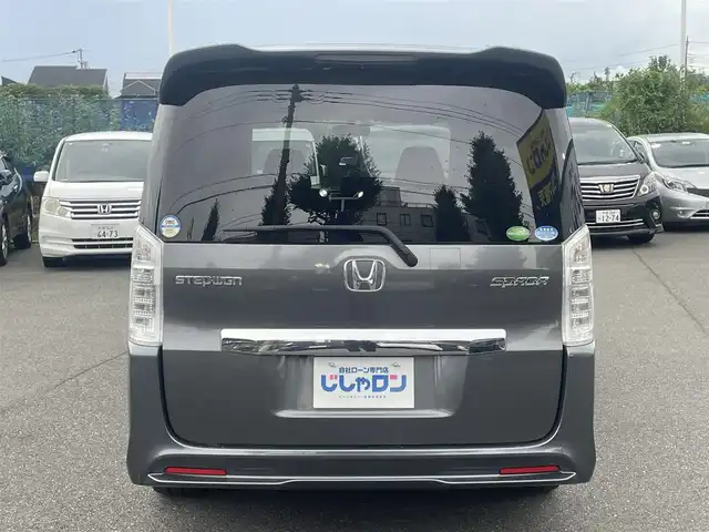 ホンダ ステップワゴン スパーダ パワーエディション 東京都 2013(平25)年 8.2万km ポリッシュドメタルメタリック (株)IDOMが運営する【じしゃロン昭島店】の自社ローン専用車両になります。こちらは現金またはオートローンご利用時の価格です。自社ローンご希望の方は別途その旨お申付け下さい/純正ナビ（ＳＤ・ＤＶＤ・ＴＶ）/バックカメラ/パワースライドドア/ETC/ウィンカーミラー/純正アルミホイール/純正フロアマット