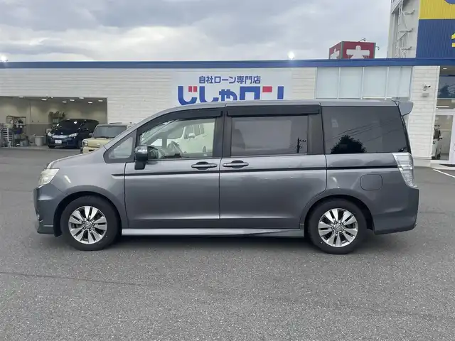 ホンダ ステップワゴン スパーダ パワーエディション 東京都 2013(平25)年 8.2万km ポリッシュドメタルメタリック (株)IDOMが運営する【じしゃロン昭島店】の自社ローン専用車両になります。こちらは現金またはオートローンご利用時の価格です。自社ローンご希望の方は別途その旨お申付け下さい/純正ナビ（ＳＤ・ＤＶＤ・ＴＶ）/バックカメラ/パワースライドドア/ETC/ウィンカーミラー/純正アルミホイール/純正フロアマット