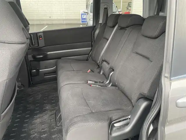 ホンダ ステップワゴン スパーダ パワーエディション 東京都 2013(平25)年 8.2万km ポリッシュドメタルメタリック (株)IDOMが運営する【じしゃロン昭島店】の自社ローン専用車両になります。こちらは現金またはオートローンご利用時の価格です。自社ローンご希望の方は別途その旨お申付け下さい/純正ナビ（ＳＤ・ＤＶＤ・ＴＶ）/バックカメラ/パワースライドドア/ETC/ウィンカーミラー/純正アルミホイール/純正フロアマット