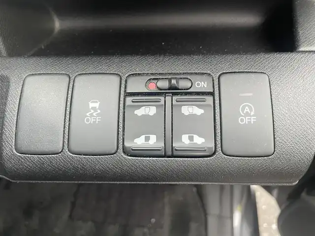 ホンダ ステップワゴン スパーダ パワーエディション 東京都 2013(平25)年 8.2万km ポリッシュドメタルメタリック (株)IDOMが運営する【じしゃロン昭島店】の自社ローン専用車両になります。こちらは現金またはオートローンご利用時の価格です。自社ローンご希望の方は別途その旨お申付け下さい/純正ナビ（ＳＤ・ＤＶＤ・ＴＶ）/バックカメラ/パワースライドドア/ETC/ウィンカーミラー/純正アルミホイール/純正フロアマット