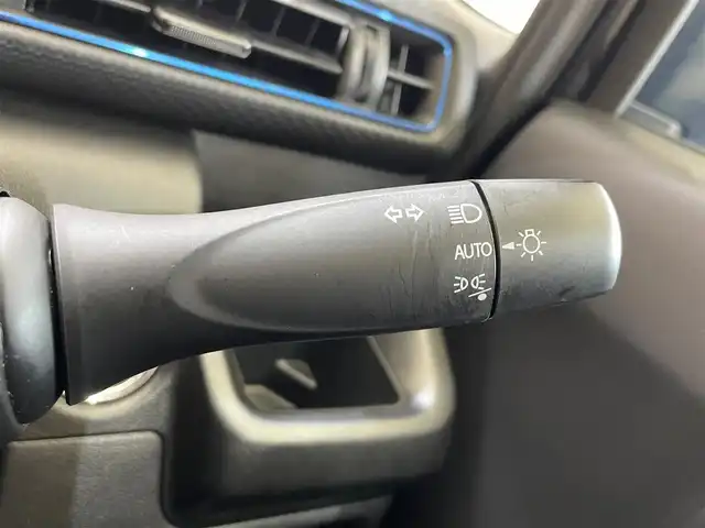 スズキ ワゴンＲ HYBRID FZ 岩手県 2022(令4)年 1.4万km ブルーイッシュブラックパール3 ４WD/スズキセーフティサポート/デュアルセンサーブレーキサポート/車線逸脱警報/誤発進抑制機能/リヤパーキングセンサー/標識認識機能/先行車発進お知らせ機能/横滑り防止装置/アイドリングストップ/ヘッドアップディスプレイ/ハイビームアシスト/シートヒーター/助手席アンダーボックス/オートエアコン/オートライト/純正14インチアルミホイール