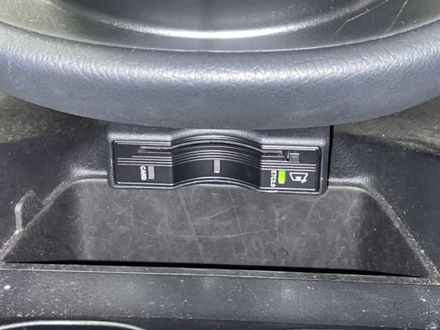 メルセデス・ベンツ Ｍ・ベンツ Ｖ２２０ d AVG EXTロング ブラックスイート 岡山県 2023(令5)年 3.2万km 白 純正メモリナビ（applecarplay/androidauto/bt/ラジオ/フルセグ）/全方位カメラ/ＥＴＣ/レーダー探知機/デジタルインナーミラー/ドライブレコーダー/前席（シートヒータ・エアシート・パワーシート）/冷蔵庫/前席ドリンクホルダー保温・保冷機能付き/衝突軽減システム/アクティブブレーキアシスト/ブラインドスポットモニター/アテンションアシスト/レーンキープアシスト/前後コーナーセンサー/両側パワースライドドア/パワーバックドア/後席エアコン/純正フロアマット/オートライト