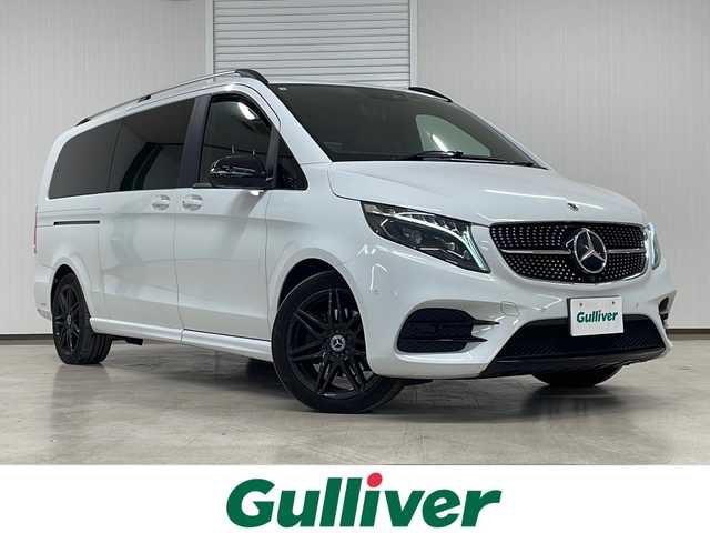 メルセデス・ベンツ Ｍ・ベンツ Ｖ２２０ d AVG EXTロング ブラックスイート 岡山県 2023(令5)年 3.2万km 白 純正メモリナビ（applecarplay/androidauto/bt/ラジオ/フルセグ）/全方位カメラ/ＥＴＣ/レーダー探知機/デジタルインナーミラー/ドライブレコーダー/前席（シートヒータ・エアシート・パワーシート）/冷蔵庫/前席ドリンクホルダー保温・保冷機能付き/衝突軽減システム/アクティブブレーキアシスト/ブラインドスポットモニター/アテンションアシスト/レーンキープアシスト/前後コーナーセンサー/両側パワースライドドア/パワーバックドア/後席エアコン/純正フロアマット/オートライト