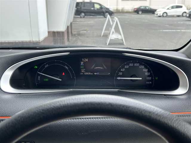 トヨタ シエンタ ハイブリッド X 静岡県 2018(平30)年 5.3万km シルバーM トヨタセーフティセンス/ケンウッドナビ/ワンセグＴＶ/ＣＤ再生/バックカメラ/ＥＴＣ/ＬＤＡ/オートハイビーム/プリクラッシュ/オートエアコン/ドアバイザー/片側電動スライドドア/ハロゲンヘッドライト