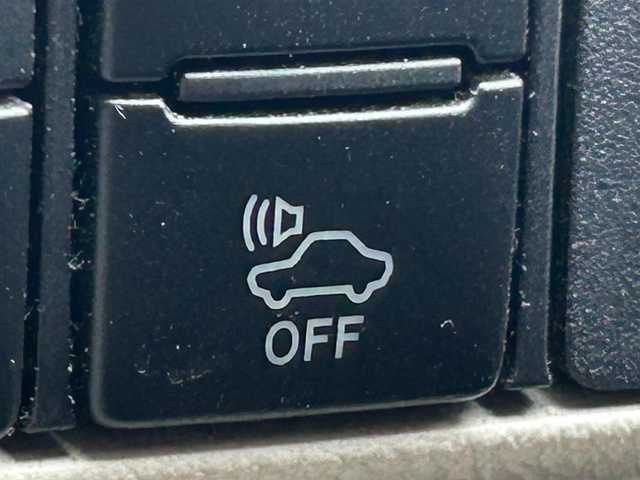 トヨタ シエンタ ハイブリッド X 静岡県 2018(平30)年 5.3万km シルバーM トヨタセーフティセンス/ケンウッドナビ/ワンセグＴＶ/ＣＤ再生/バックカメラ/ＥＴＣ/ＬＤＡ/オートハイビーム/プリクラッシュ/オートエアコン/ドアバイザー/片側電動スライドドア/ハロゲンヘッドライト