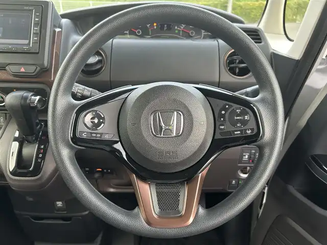 ホンダ Ｎ ＢＯＸ G･L ホンダセンシング カッパーブラウンスタイル 岡山県 2019(令1)年 4.8万km プラチナホワイトパール 純正7インチナビ/CD、AM、FM、Bluetooth/バックカメラ/両側パワースライドドア/ロールサンシェード/ビルトインETC