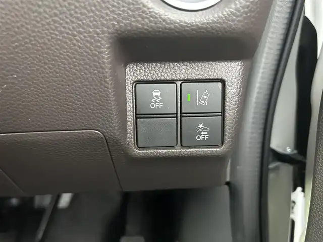 ホンダ Ｎ ＢＯＸ G･L ホンダセンシング カッパーブラウンスタイル 岡山県 2019(令1)年 4.8万km プラチナホワイトパール 純正7インチナビ/CD、AM、FM、Bluetooth/バックカメラ/両側パワースライドドア/ロールサンシェード/ビルトインETC