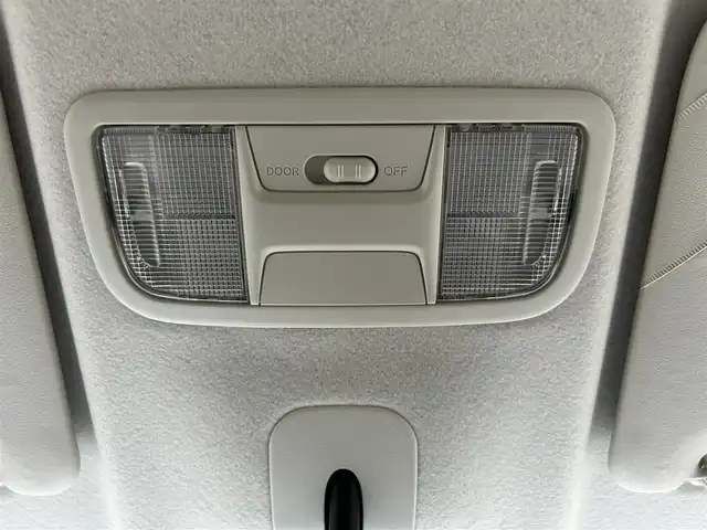 ホンダ Ｎ ＢＯＸ G･L ホンダセンシング カッパーブラウンスタイル 岡山県 2019(令1)年 4.8万km プラチナホワイトパール 純正7インチナビ/CD、AM、FM、Bluetooth/バックカメラ/両側パワースライドドア/ロールサンシェード/ビルトインETC