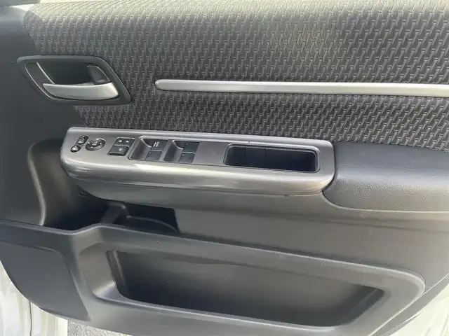 ホンダ ステップワゴン モデューロX ホンダセンシング 神奈川県 2016(平28)年 6.7万km パール