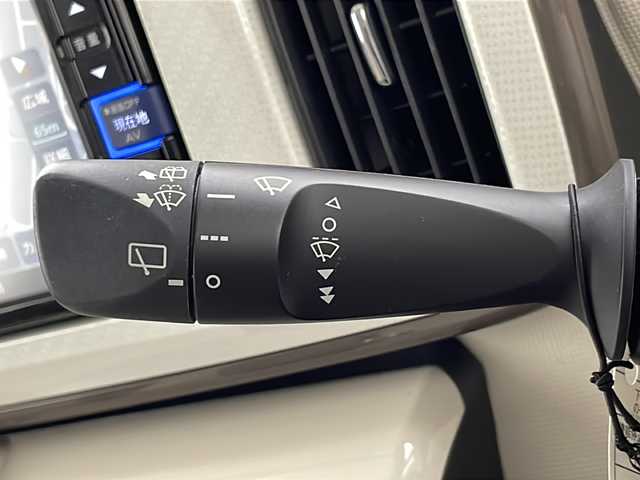 ダイハツ ムーヴ キャンバス G メイクアップ リミテッド　SAⅢ 千葉県 2022(令4)年 2.9万km パールホワイトⅢ 純正ディーラーナビ/BT フルセグ CD DVD USB/全方位カメラ/ETC/両側パワースライドドア/衝突軽減ブレーキ/レーンキープアシスト/コーナーセンサー/LEDオートライト/オートハイビーム/前方ドライブレコーダー/純正フロアマット/アイドリングストップ/スマートキー/プッシュスタート