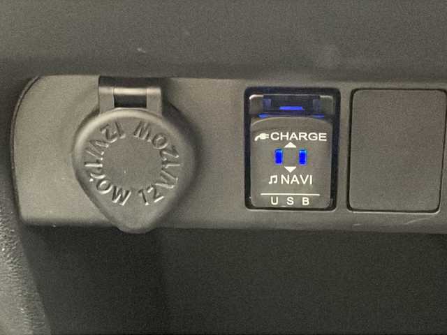 ダイハツ ムーヴ キャンバス G メイクアップ リミテッド　SAⅢ 千葉県 2022(令4)年 2.9万km パールホワイトⅢ 純正ディーラーナビ/BT フルセグ CD DVD USB/全方位カメラ/ETC/両側パワースライドドア/衝突軽減ブレーキ/レーンキープアシスト/コーナーセンサー/LEDオートライト/オートハイビーム/前方ドライブレコーダー/純正フロアマット/アイドリングストップ/スマートキー/プッシュスタート