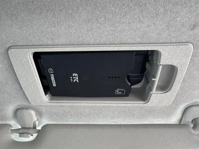 マツダ マツダ２ 15S スマートエディション 滋賀県 2020(令2)年 1.1万km ソニックシルバーM 純正7インチナビ/【Bluetooth/USB】/全方位カメラ/レーンキープアシスト/クリアランスソナー/衝突軽減ブレーキ/ブラインドスポットモニター/LEDヘッドライト/前後ドライブレコーダー/ETC/純正フロアマット/プッシュスタート/スマートキー/ステアリングリモコン