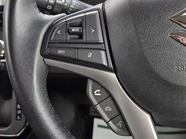 スズキ ソリオ HV MZ 鹿児島県 2021(令3)年 4万km ピュアホワイトP アダプティブクルーズコントロール　/純正オプション１０インチＳＤナビ　/全方位モニター　/Ｂｌｕｅｔｏｏｔｈオーディオ　/フルセグテレビ/カラーヘッドアップディスプレイ　/Ｄ＋Ｎ席シートヒーター　/スズキセーフティサポート/両側パワースライドドア/前後純正ドライブレコーダー/前後コーナーセンサー/横滑り防止装置/レーンキープアシスト/純正アルミホイール(15インチ)/プッシュスタート/スマートキー/エアバッグ(W+サイド)