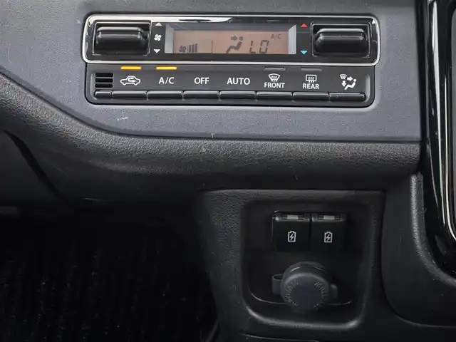 スズキ ソリオ HV MZ 鹿児島県 2021(令3)年 4万km ピュアホワイトP アダプティブクルーズコントロール　/純正オプション１０インチＳＤナビ　/全方位モニター　/Ｂｌｕｅｔｏｏｔｈオーディオ　/フルセグテレビ/カラーヘッドアップディスプレイ　/Ｄ＋Ｎ席シートヒーター　/スズキセーフティサポート/両側パワースライドドア/前後純正ドライブレコーダー/前後コーナーセンサー/横滑り防止装置/レーンキープアシスト/純正アルミホイール(15インチ)/プッシュスタート/スマートキー/エアバッグ(W+サイド)