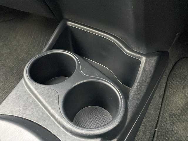 トヨタ アクア S 三重県 2013(平25)年 16.3万km スーパーホワイトⅡ 純正ナビ/バックカメラ/ETC/電動格納ウィンカーミラー/ヘッドライトレベライザー/オートライト/禁煙車