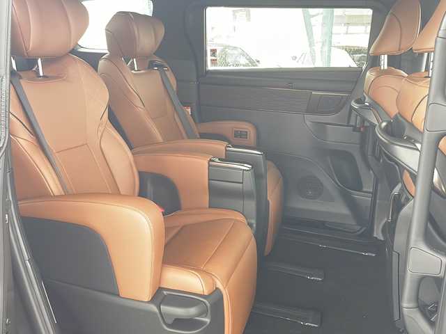 トヨタ ヴェルファイア ハイブリット Z プレミア 愛知県 2025(令7)年 0.1千km グレー ワンオーナー/左右独立ムーンルーフ/トヨタチームメイト/【アドバンストパーク・パーキングサポートブレーキ（周辺静止物）・アドバンストドライブ・緊急時操舵支援・フロントクロストラフィックアラート・レーンチェンジアシスト・ドライバーモニターカメラ】/Toyota Safety Sense/【プリクラッシュセーフティ・レーントレーシングアシスト・全車速追従機能付レーダークルーズコントロール・アダプティブハイビームシステム/・ロードサインアシスト・ドライバー異常時対応システム・プロアクティブドライビングアシスト・発進遅れ告知機能・BSM】/パーキングサポートブレーキ/デジタルインナーミラー/14インチディスプレイオーディオ/【車載ナビ・地デジTV・Mira cast】/ETC2.0/パノラミックビューモニター/ヘッドアップディスプレイ/両側パワースライドドア/パワーバックドア/本革シート/シートヒーター/ベンチレーション/ステアリングヒーター/置くだけ充電/新車保証書/スペアキーあり