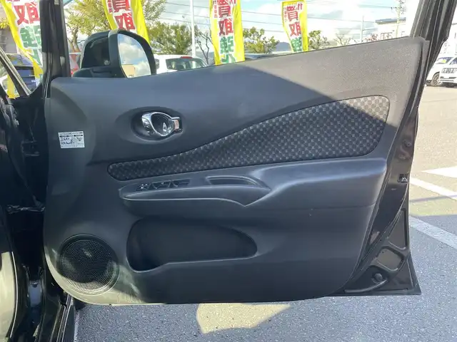 日産 ノート ライダー 長野県 2012(平24)年 11.2万km スーパーブラック ワンセグテレビ/プッシュスタート/ドアバイザー/電動格納ミラー/パワーウィンドウ/ETC/Bluetooth/iPod/AUX/ECO/アイドリングストップ/スマートキー/社外14インチAW