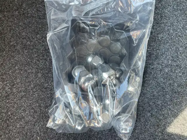 日産 ノート ライダー 長野県 2012(平24)年 11.2万km スーパーブラック ワンセグテレビ/プッシュスタート/ドアバイザー/電動格納ミラー/パワーウィンドウ/ETC/Bluetooth/iPod/AUX/ECO/アイドリングストップ/スマートキー/社外14インチAW