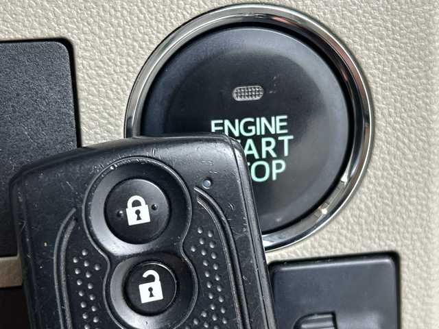 ダイハツ タント X 三重県 2014(平26)年 4.7万km パールホワイトⅢ /禁煙車//スマートキー//プッシュスタート//社外SDナビ AVN-G03//オートAC//ベンチシート//片側パワースライドドア//アイドリングストップ//ETC//電格ミラー//Wエアバッグ//DVD再生//フルセグ