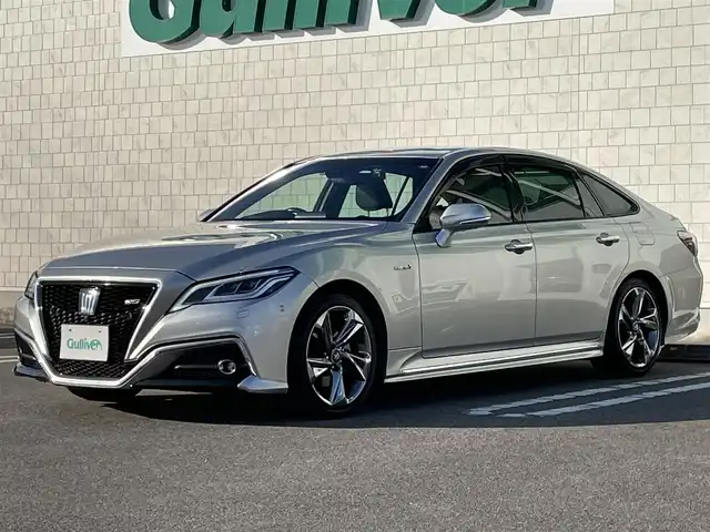 トヨタ クラウン ハイブリッド RS アドバンス 宮崎県 2018(平30)年 6.9万km プレシャスシルバー フルセグ純正ナビ/（BT）（DVD再生機能付き）/アイドリングストップ/プッシュスタート/クルーズコントロール/パワーステアリング/パーキングアシスト/パワーウィンドウ/MTモード付AT/（パドルシフト有り）/パワーシート/（Dシートメモリー付き）/純正アルミホイール/純正LEDヘッドライト/エアバックW/コーナーセンサー/純正フロアマット/ドライブレコーダー/レザーシート/オートライト/盗難防止装置/横滑り防止装置/ABS