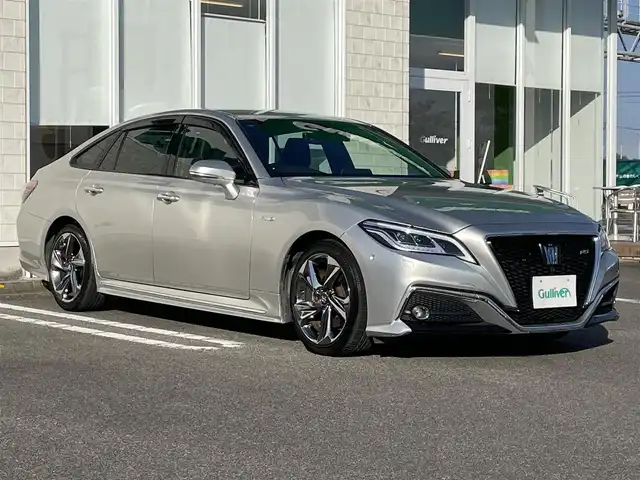 トヨタ クラウン ハイブリッド RS アドバンス 宮崎県 2018(平30)年 6.9万km プレシャスシルバー フルセグ純正ナビ/（BT）（DVD再生機能付き）/アイドリングストップ/プッシュスタート/クルーズコントロール/パワーステアリング/パーキングアシスト/パワーウィンドウ/MTモード付AT/（パドルシフト有り）/パワーシート/（Dシートメモリー付き）/純正アルミホイール/純正LEDヘッドライト/エアバックW/コーナーセンサー/純正フロアマット/ドライブレコーダー/レザーシート/オートライト/盗難防止装置/横滑り防止装置/ABS
