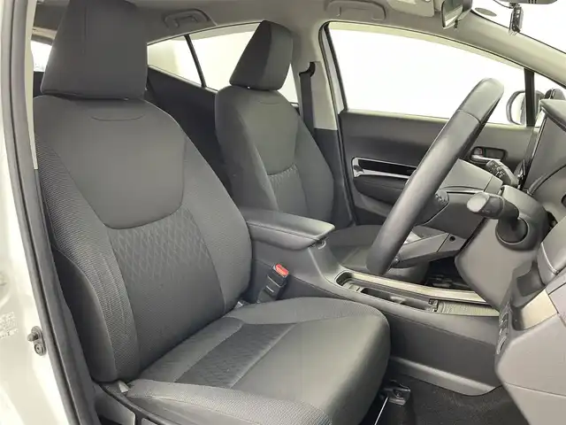 トヨタ アクア Z 富山県 2022(令4)年 4.3万km プラチナホワイトパールマイカ 純正10.5型ディスプレイオーディオ（AM/FM/BT/USB）/全方位カメラ/前後ドライブレコーダー/ETC/ブラインドスポットモニター/衝突被害軽減システム/レーダークルーズコントロール/レーンキープアシスト/コーナーセンサー/横滑り防止装置/アイドリングストップ/純正アルミホイール/オートLEDライト/オートマチックハイビーム/フォグライト/革巻きステアリング/ステアリングスイッチ/スマートキー/スペアキー