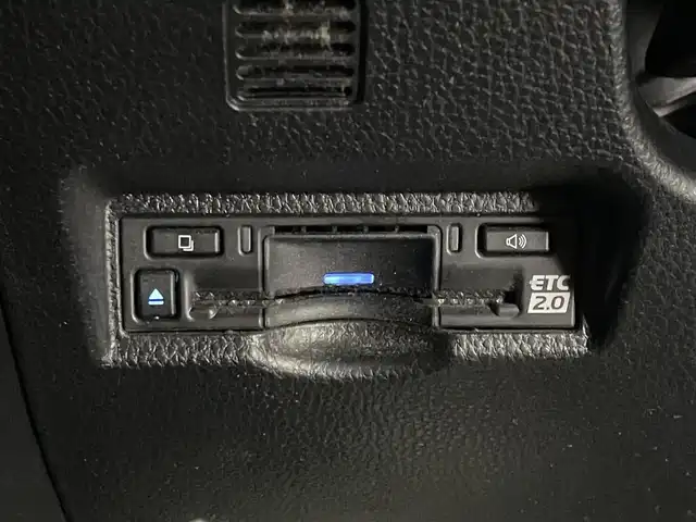 トヨタ ヴォクシー ハイブリッド S－Z 埼玉県 2022(令4)年 7.5万km アティチュードブラックマイカ 純正１０．５インチディスプレイオーディオ　バックカメラ　ＢＳＭ　ビルトインＥＴＣ２．０　ＤＶＤ再生　セーフティセンス　レーダークルーズ　ミラー一体型ドラレコ　シートヒーター　ステアリングヒーター　ＴＶ