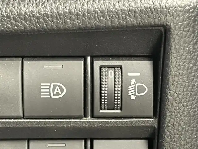 トヨタ ヴォクシー ハイブリッド S－Z 埼玉県 2022(令4)年 7.5万km アティチュードブラックマイカ 純正１０．５インチディスプレイオーディオ　バックカメラ　ＢＳＭ　ビルトインＥＴＣ２．０　ＤＶＤ再生　セーフティセンス　レーダークルーズ　ミラー一体型ドラレコ　シートヒーター　ステアリングヒーター　ＴＶ