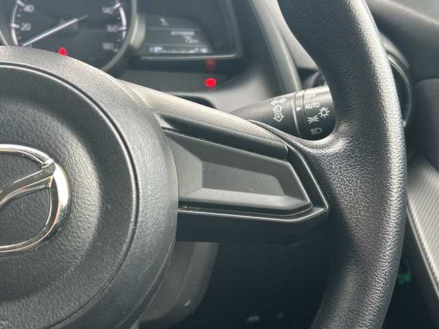 マツダ マツダ２ 15S スマートエディション 兵庫県 2021(令3)年 1.8万km ソウルレッドクリスタルM 登録時走行距離17631km/純正8インチマツダコネクトナビ/AppleCarPlay/AndroidAuto/360度ビューモニター/ブラインドスポット/リアクロストラフィックアラート/車線逸脱警報/前進時アドバンストスマートシティブレーキサポート/後退時スマートシティブレーキサポート/パーキングセンサー（フロント/リア）/ETC/ドライブレコーダー/アドバンスキーレスエントリーシステム/プッシュスタートボタン/シャークフィンアンテナ/6:4分割可倒式シート（リア）/プライバシーガラス/LEDヘッドランプ/オートライト/保証書/取説/スペアキー