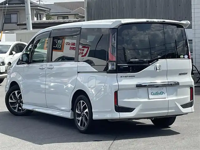 車両画像18