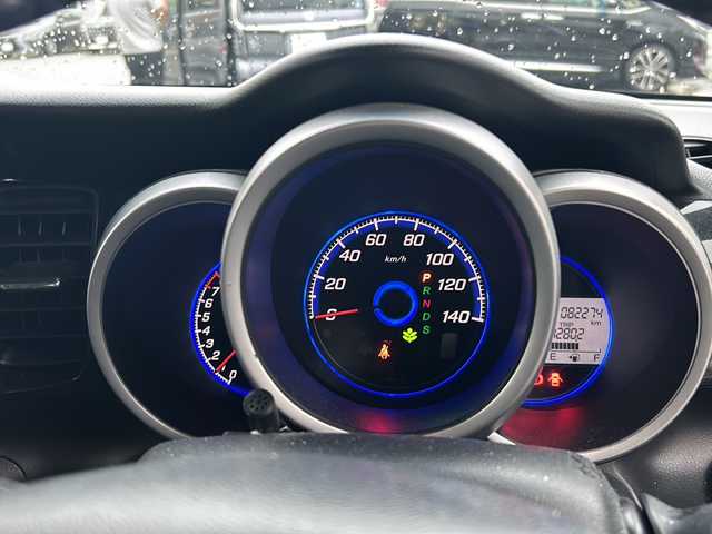 ホンダ Ｎ ＢＯＸ カスタム G ターボSSパッケージ 沖縄県 2013(平25)年 8.3万km プレミアムダイナミックブルーパール 純正オプションナビ/フルセグＴＶ/オーディオ（Ｂｌｕｅｔｏｏｔｈ、ＤＶＤ、ＣＤ）/バックカメラ/両側パワースライドドア/ＬＥＤヘッドライト/フォグライト/ウィンカーミラー/スマートキー/プッシュスタート