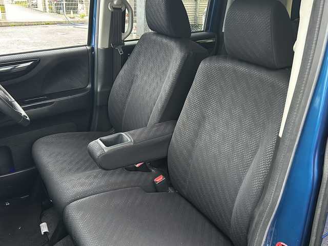 ホンダ Ｎ ＢＯＸ カスタム G ターボSSパッケージ 沖縄県 2013(平25)年 8.3万km プレミアムダイナミックブルーパール 純正オプションナビ/フルセグＴＶ/オーディオ（Ｂｌｕｅｔｏｏｔｈ、ＤＶＤ、ＣＤ）/バックカメラ/両側パワースライドドア/ＬＥＤヘッドライト/フォグライト/ウィンカーミラー/スマートキー/プッシュスタート