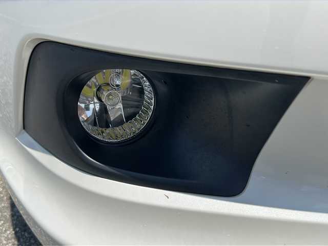 スバル レガシィ ツーリングワゴン 2．5iアイサイト 富山県 2011(平23)年 9.9万km サテンホワイトパール 4WD/レザーシート/スマートキー/社外メモリーナビ(AVIC-HRZ990)/DVD/MSV/フルセグTV/BT/ETC/アイサイト/レーンキープ/バックカメラ/パドルシフト/電格ウィンカーミラー/パワーシート(D/N)/シートヒーター(D/N)/HIDヘッドライト/フォグランプ/ステアリングスイッチ/電動Pブレーキ/革巻きステアリング/保証書・取説/社外AWスタッドレス車載