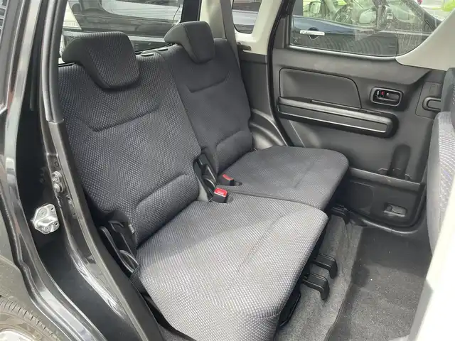 スズキ ワゴンＲ HYBRID FX 福岡県 2017(平29)年 8.3万km ブルーイッシュブラックパール3 (株)IDOMが運営する【じしゃロン八幡西店】の自社ローン対象車両になります。こちらは現金ご利用時の価格です。自社ローンご希望の方は別途その旨お申付け下さい。/純正SDナビ【CN-RZ73】/(Bluetooth/DVD/CD/SD/ipod/フルセグTV)/アイドリングストップ/横滑り防止機能/ETC/ベンチシート/D席シートヒーター/ヘッドライトレベライザー/スペアキー一本