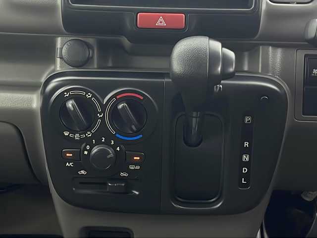 スズキ エブリイ JOINターボ 宮城県 2024(令6)年 0.3万km ブルーイッシュブラックパール3 パイオニアディスプレイオーディオ/ETC/バックカメラ/前後ドライブレコーダー/パートタイム4WD/インタークーラーターボ/デュアルカメラブレーキサポート/リアパーキングセンサー/誤発信抑制機能/ハイビームアシスト/シートヒーター/充電用USBポート/ABS/衝突被害軽減システム/LEDヘッドライト/スマートキー/レーンキープアシスト/夏タイヤ４本車載/禁煙車