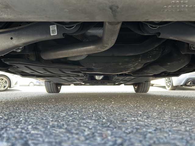 アウディ Ａ３ スポーツバック 1．4 TFSI 岐阜県 2014(平26)年 7.2万km パール 純正ナビ/FM/AM/TV（ワンセグ）/Bluetooth/前・後ドラレコ/バックカメラ/ビルトインETC/クルコン/パドルシフト/コーナーセンサー/純正マット/純正アルミ/革ステアリング/スマートキー