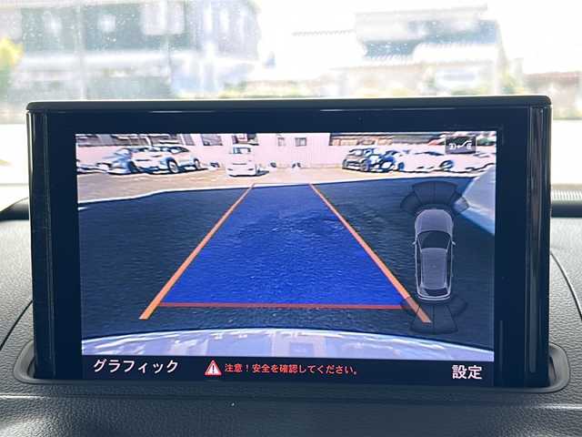 アウディ Ａ３ スポーツバック 1．4 TFSI 岐阜県 2014(平26)年 7.2万km パール 純正ナビ/FM/AM/TV（ワンセグ）/Bluetooth/前・後ドラレコ/バックカメラ/ビルトインETC/クルコン/パドルシフト/コーナーセンサー/純正マット/純正アルミ/革ステアリング/スマートキー