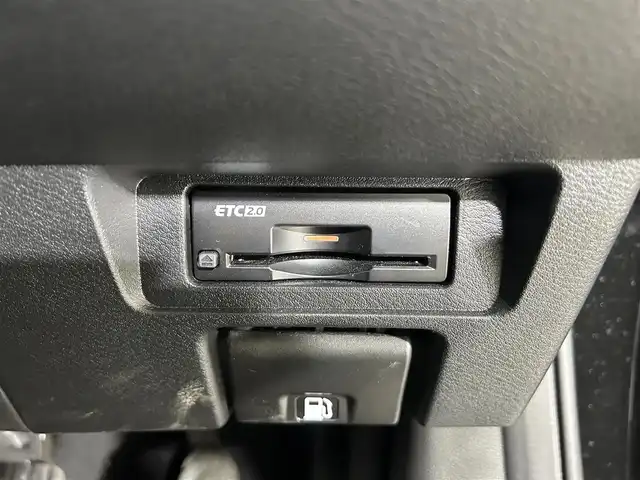 日産 オーラ ニスモ 佐賀県 2022(令4)年 1.3万km スーパーブラック 純正9インチナビ/フルセグTV/Bluetooth/Applecarplay/Androidauto/デジタルインナールームミラー/プロパイロット/全方位カメラ/レーダークルーズコントロール/レーンアシスト/ロードサインアシスト/オートライト/オートマチックハイビーム/クリアランスソナー/LEDヘッドライト/LEDフォグライト/ビルトインETC2.0/純正前方ドライブレコーダー/ステアリングヒーター/純正17インチアルミホイール/置くだけ充電/運転席・助手席シートヒーター/スペアキー