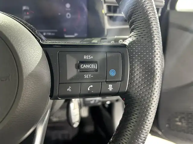 日産 オーラ ニスモ 佐賀県 2022(令4)年 1.3万km スーパーブラック 純正9インチナビ/フルセグTV/Bluetooth/Applecarplay/Androidauto/デジタルインナールームミラー/プロパイロット/全方位カメラ/レーダークルーズコントロール/レーンアシスト/ロードサインアシスト/オートライト/オートマチックハイビーム/クリアランスソナー/LEDヘッドライト/LEDフォグライト/ビルトインETC2.0/純正前方ドライブレコーダー/ステアリングヒーター/純正17インチアルミホイール/置くだけ充電/運転席・助手席シートヒーター/スペアキー