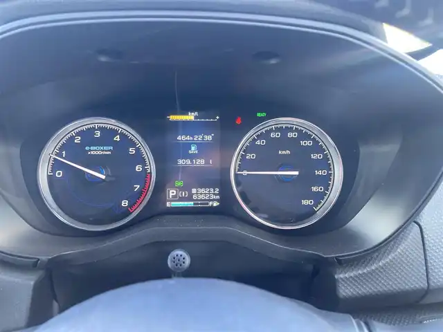 スバル フォレスター ハイブリッド アドバンス 栃木県 2020(令2)年 6.4万km クリスタルブラックシリカ アイサイトコアテクノロジー/純正8インチメモリナビ/フルセグTV/DVD/Bluetooth/フロント/サイド/バックカメラ/ETC/ドライブレコーダー/ハーフレザーシート/パワーシート/全席シートヒーター/レーダークルーズコントロール/ブラインドスポットモニター/コーナーセンサー/ステアリングリモコン/ヒーター/デジタルインナーミラー/純正フロアマット/ラゲッジトレイ/LEDヘッドライト/フロント/リアフォグ/パドルシフト/スマートキー×2