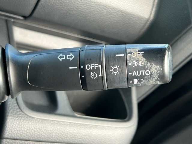 ホンダ Ｎ ＢＯＸ カスタム G L ホンダセンシング 千葉県 2018(平30)年 9万km プレミアムグラマラスブロンズP 社外ナビ/フルセグTV/ＣＤ/ＤＶＤ/Bluetooth/バックカメラ/アダクティブクルーズコントロール/片側パワースライドドア/ＥＴＣ　/前方ドライブレコーダー　/前後コーナーセンサー/衝突軽減ブレーキ/誤発進抑制機能/路外逸脱抑制機能/標識認識機能/盗難防止装置/ステアリングスイッチ/オートライト/プッシュスタート/スマートキー/スペアキー1本/ウィンカーミラー/純正ドアバイザー　　/純正アルミホイール/保証書　/取扱説明書　