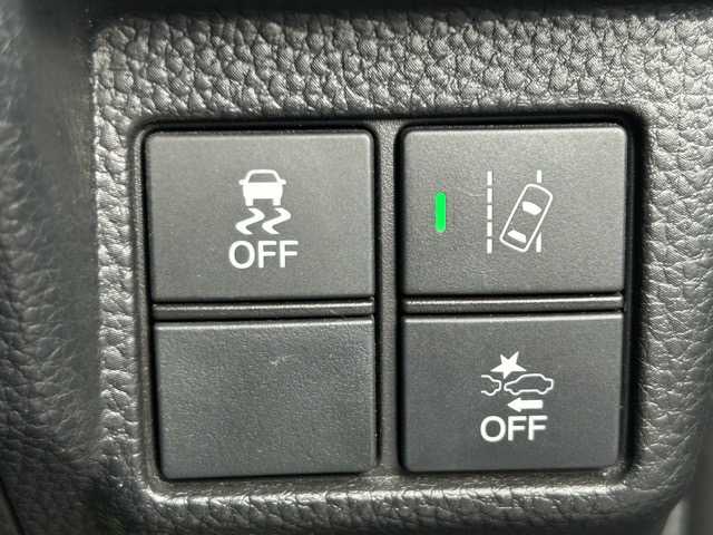 ホンダ Ｎ ＢＯＸ カスタム G L ホンダセンシング 千葉県 2018(平30)年 9万km プレミアムグラマラスブロンズP 社外ナビ/フルセグTV/ＣＤ/ＤＶＤ/Bluetooth/バックカメラ/アダクティブクルーズコントロール/片側パワースライドドア/ＥＴＣ　/前方ドライブレコーダー　/前後コーナーセンサー/衝突軽減ブレーキ/誤発進抑制機能/路外逸脱抑制機能/標識認識機能/盗難防止装置/ステアリングスイッチ/オートライト/プッシュスタート/スマートキー/スペアキー1本/ウィンカーミラー/純正ドアバイザー　　/純正アルミホイール/保証書　/取扱説明書　