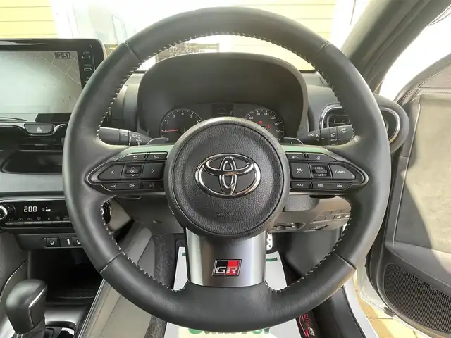 トヨタ ＧＲヤリス RS 宮崎県 2020(令2)年 1.6万km プラチナホワイトパールマイカ トヨタセーフティセンス/T-Connect/ナビ機能あり/フルセグテレビ/バックカメラ/ウィンカーミラー/クルーズコントロール/プッシュスタート/ETC/シートヒーター/ドライブレコーダー/オートハイビーム