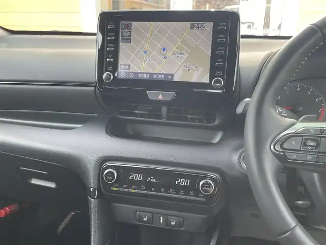 トヨタ ＧＲヤリス RS 宮崎県 2020(令2)年 1.6万km プラチナホワイトパールマイカ トヨタセーフティセンス/T-Connect/ナビ機能あり/フルセグテレビ/バックカメラ/ウィンカーミラー/クルーズコントロール/プッシュスタート/ETC/シートヒーター/ドライブレコーダー/オートハイビーム