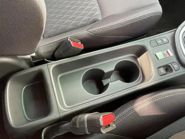 トヨタ ＧＲヤリス RS 宮崎県 2020(令2)年 1.6万km プラチナホワイトパールマイカ トヨタセーフティセンス/T-Connect/ナビ機能あり/フルセグテレビ/バックカメラ/ウィンカーミラー/クルーズコントロール/プッシュスタート/ETC/シートヒーター/ドライブレコーダー/オートハイビーム