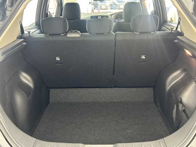 日産 リーフ X Vセレクション 福島県 2022(令4)年 1.9万km スーパーブラック /禁煙車//アラウンドビューモニター//プロパイロット//デジタルインナーミラー//ステアリングヒーター//シートヒーター//ＢＳＭ//クリアランスソナー//ニッサンコネクティッドナビ/ＨＤＭＩ・BT・USB・フルセグTV・スマホ連動//オートハイビーム//ドライブレコーダー//電動パーキングブレーキ//２．０ETC//純正LEDライト//純正17インチアルミ//フォグライト